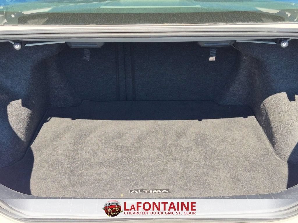 2023 Nissan Altima SV FWD