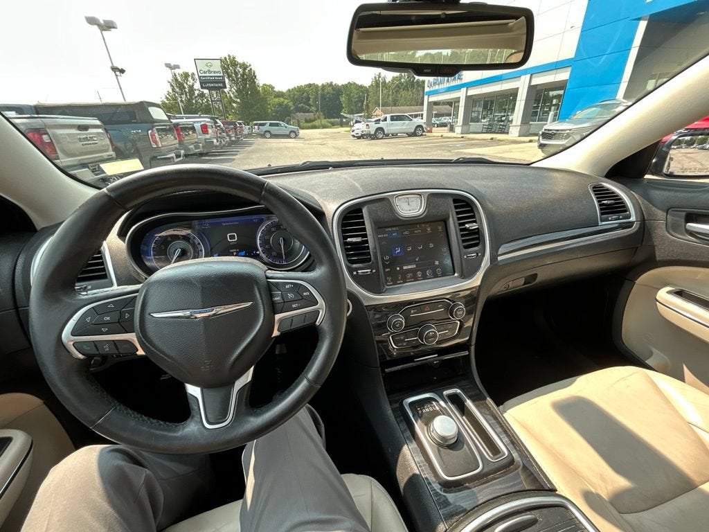 2016 Chrysler 300 Anniversary Edition