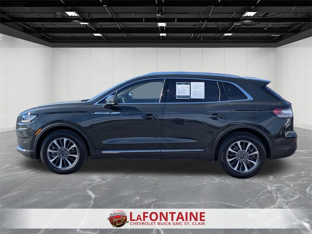2023 Lincoln Nautilus Standard