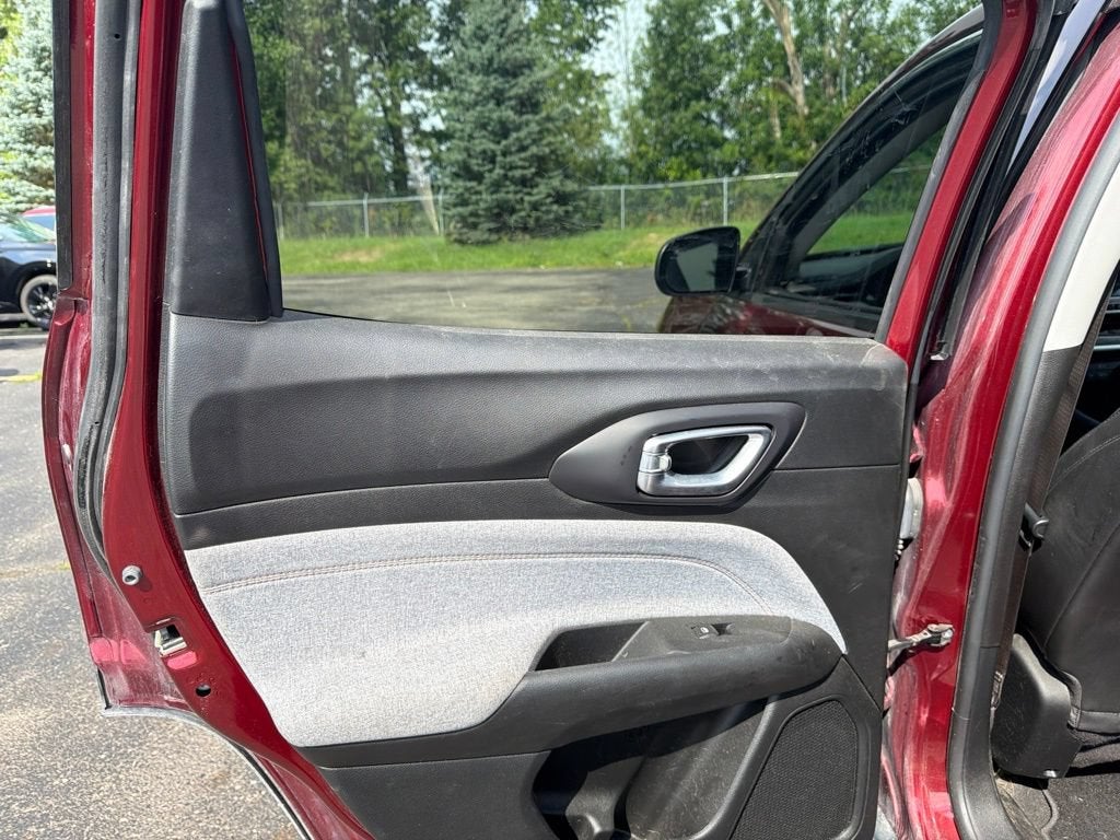 2022 Jeep Compass Latitude Lux 4x4