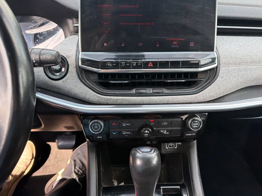 2022 Jeep Compass Latitude Lux 4x4