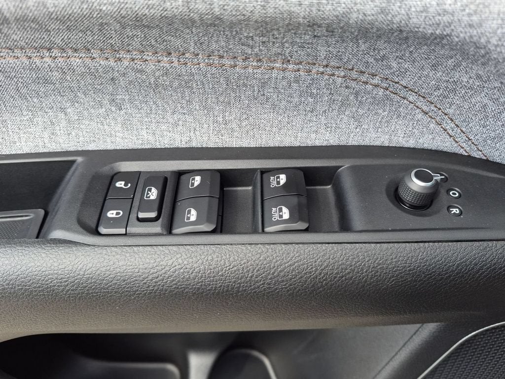 2023 Jeep Compass Latitude Lux FWD