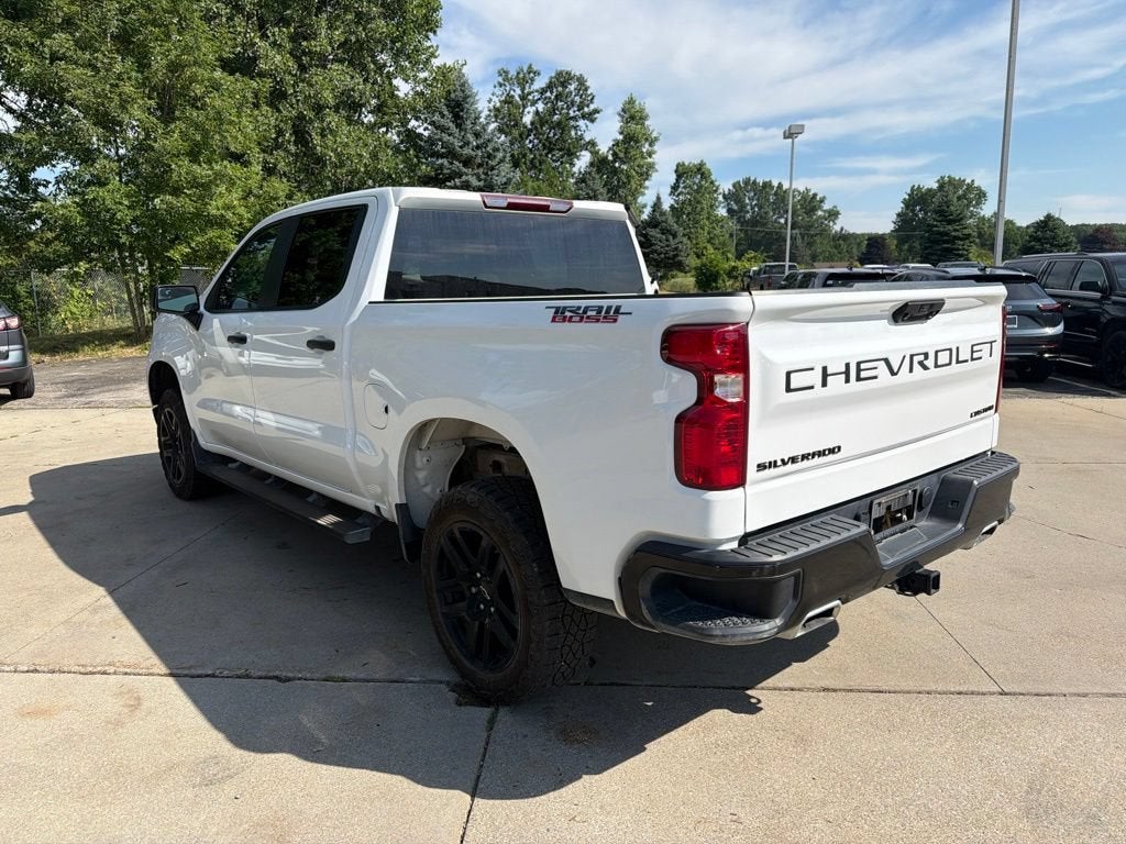2022 Chevrolet Silverado 1500 Custom Trail Boss