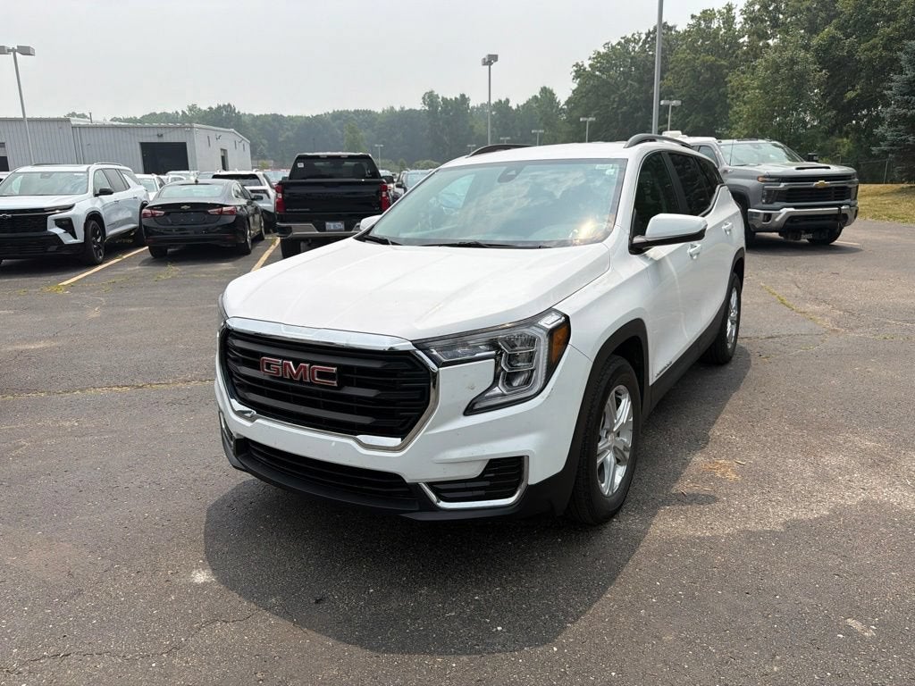 2023 GMC Terrain SLE