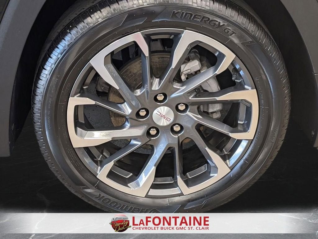 2023 GMC Terrain SLT