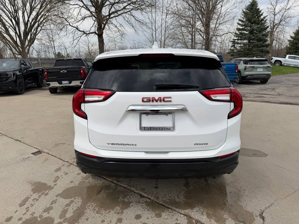 2023 GMC Terrain SLE
