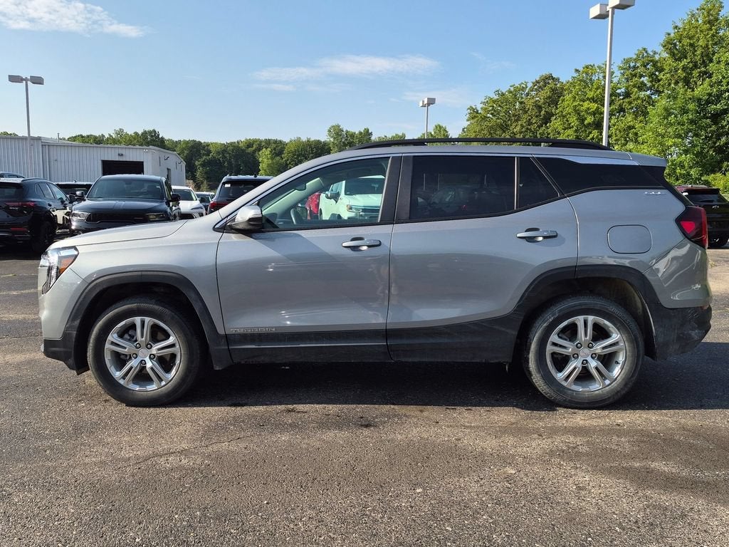 2024 GMC Terrain SLE