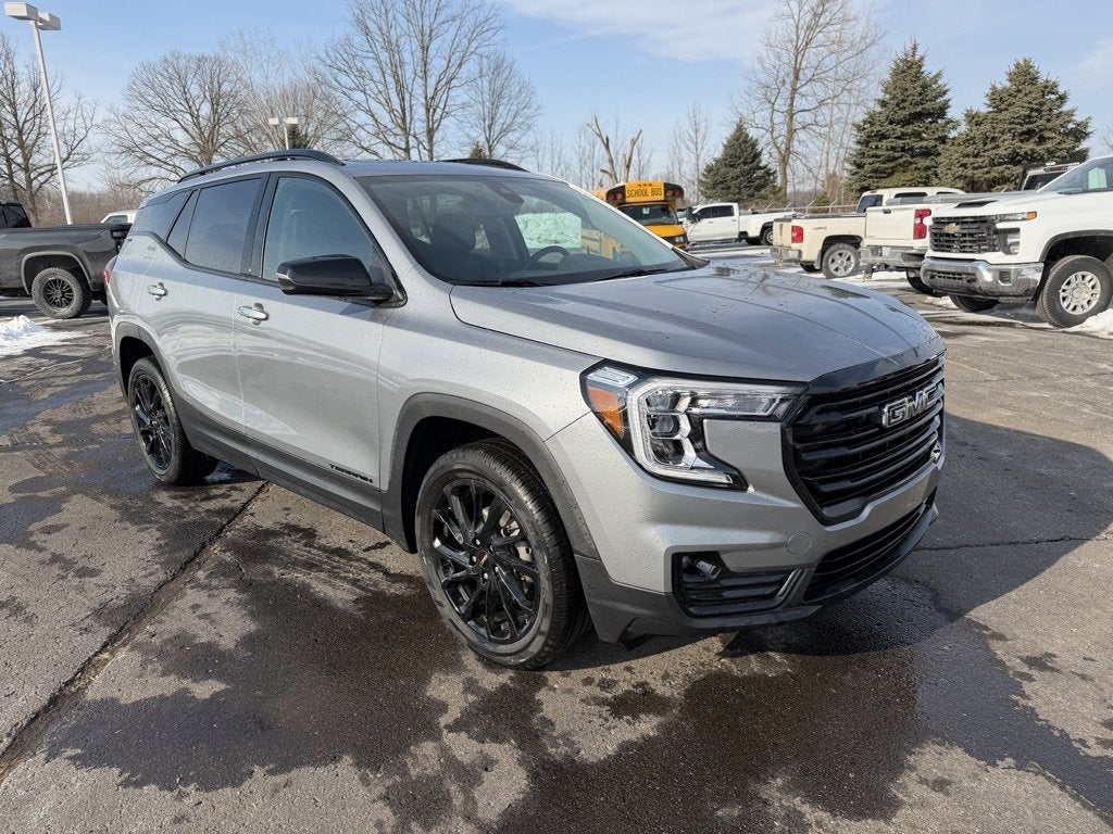 2024 GMC Terrain SLT