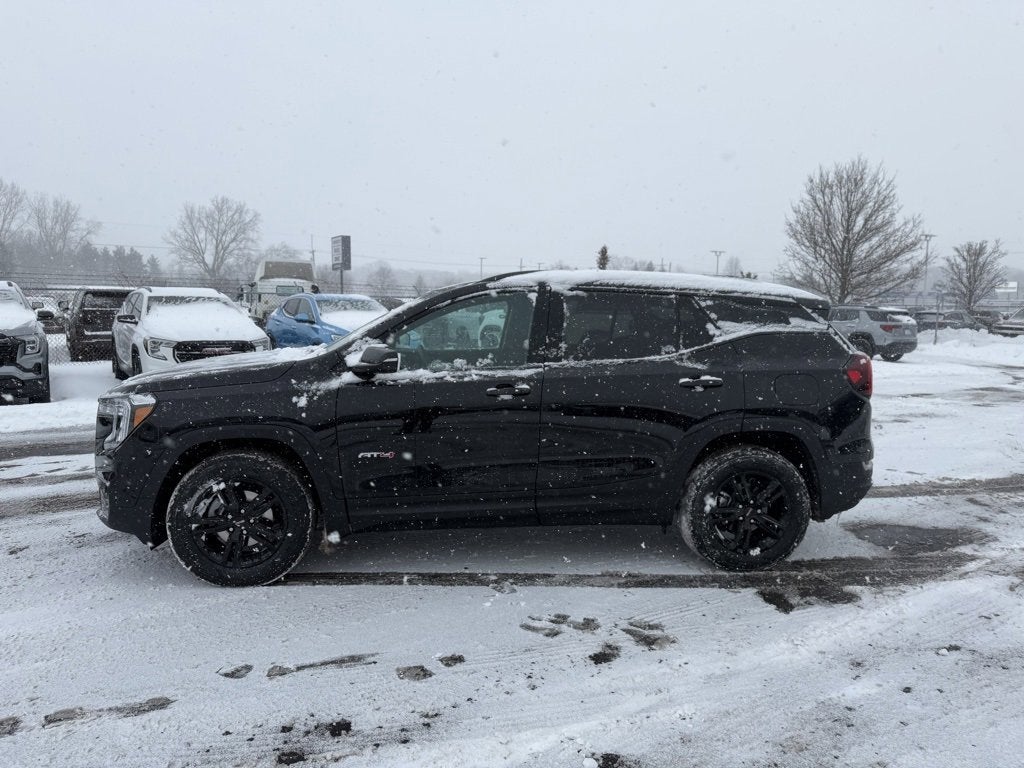 2022 GMC Terrain AT4