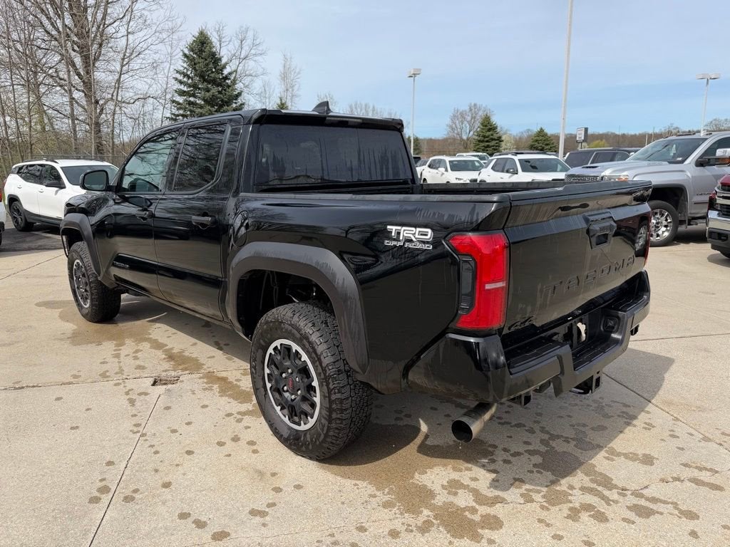 2025 Toyota Tacoma 4WD SR