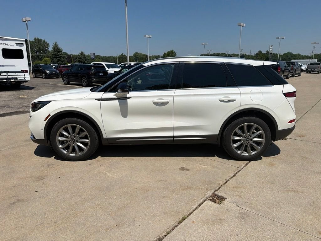 2022 Lincoln Corsair Standard