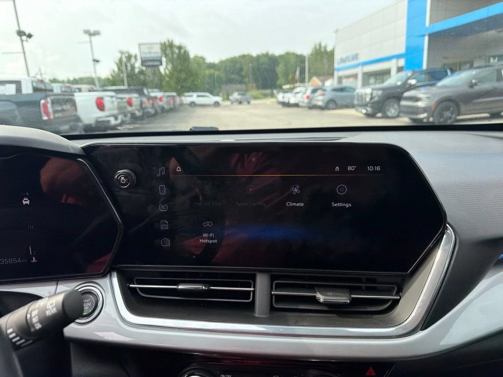 2024 Chevrolet Trax LT