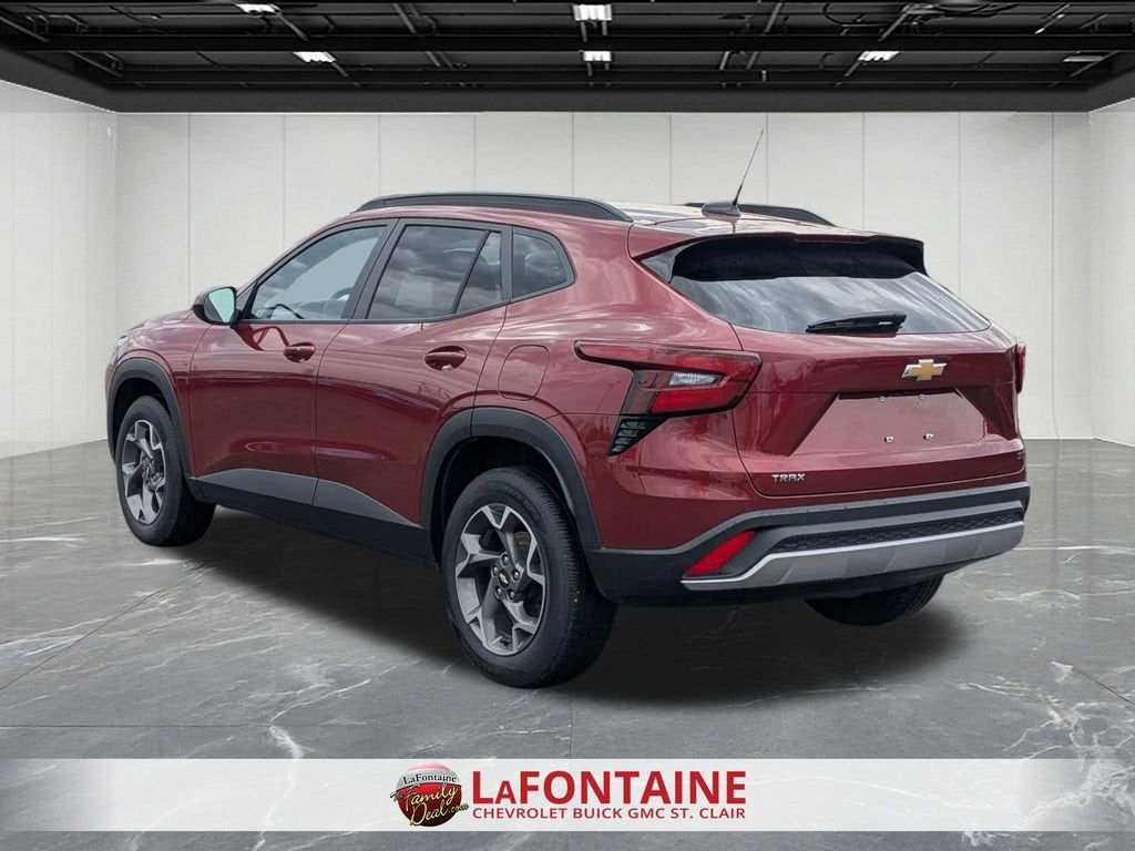 2025 Chevrolet Trax LT