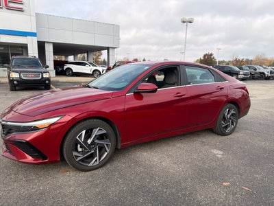 2024 Hyundai Elantra SEL