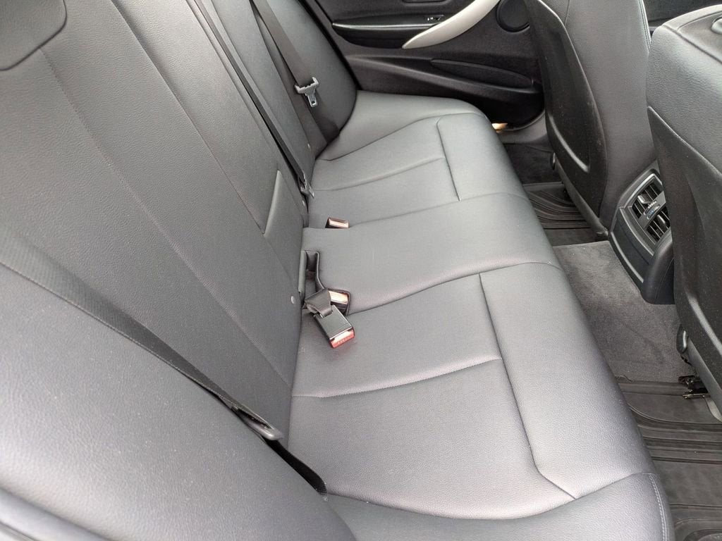 2016 BMW 320i xDrive