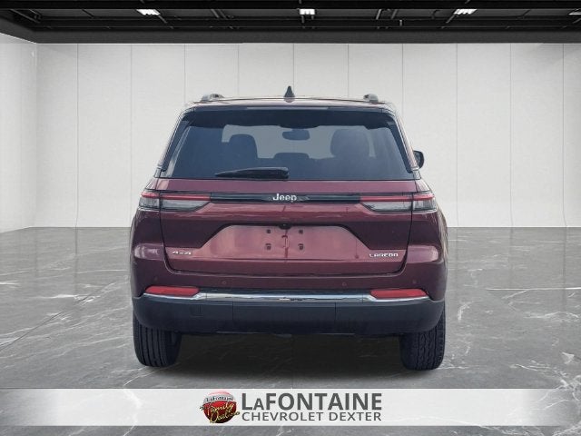 2023 Jeep Grand Cherokee Laredo 4x4