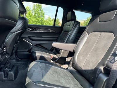 2021 Jeep Grand Cherokee L Altitude 4x4