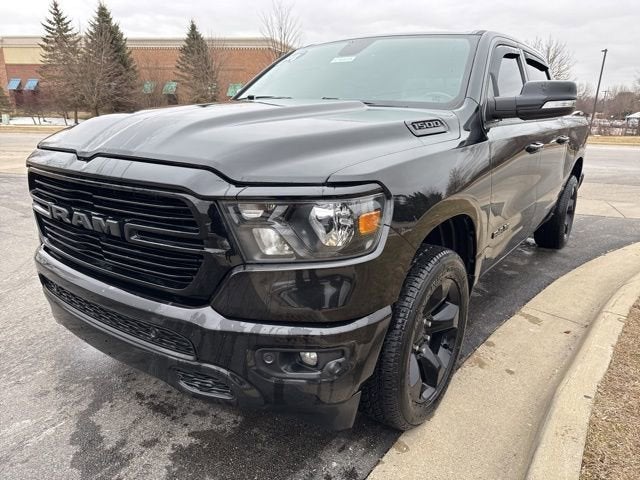 2019 RAM 1500 Big Horn/Lone Star Crew Cab 4x4 5'7" Box