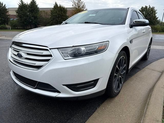 2019 Ford Taurus Limited