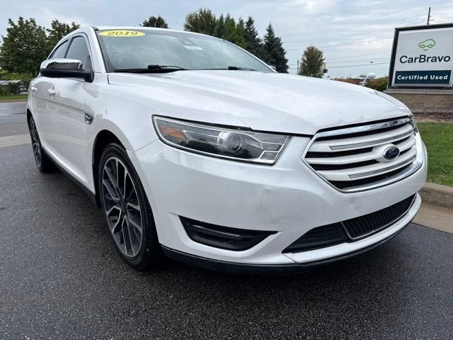 2019 Ford Taurus Limited