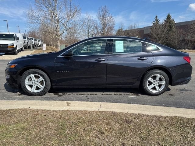 2022 Chevrolet Malibu LS
