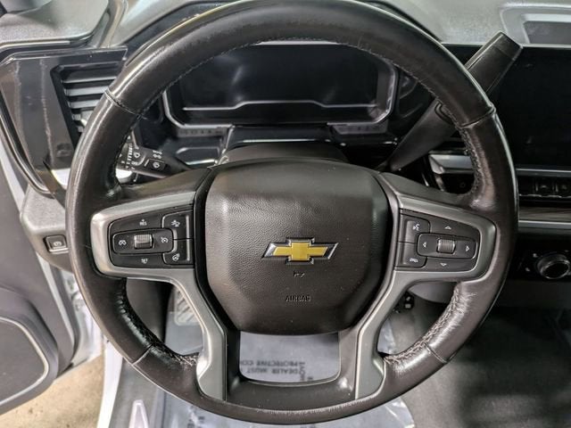 2022 Chevrolet Silverado 1500 LT (2FL)