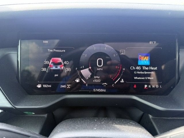 2024 GMC Acadia AT4