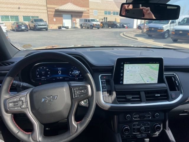 2023 Chevrolet Suburban RST