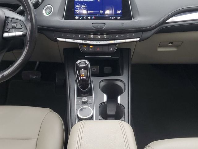 2021 Cadillac XT4 FWD Luxury