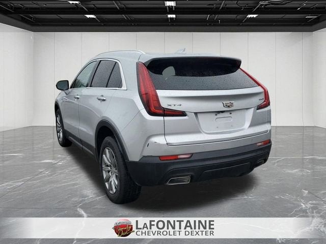 2021 Cadillac XT4 FWD Luxury