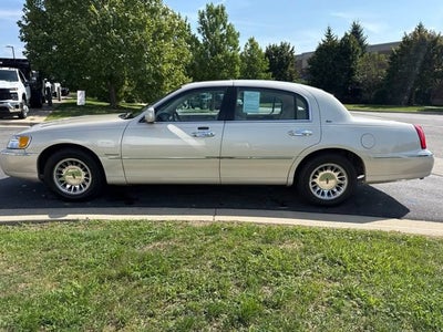 2002 Lincoln Town Car Cartier