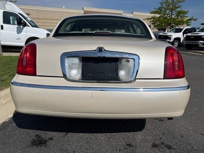 2002 Lincoln Town Car Cartier