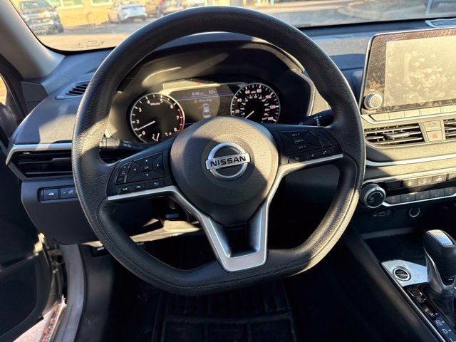 2022 Nissan Altima SV FWD
