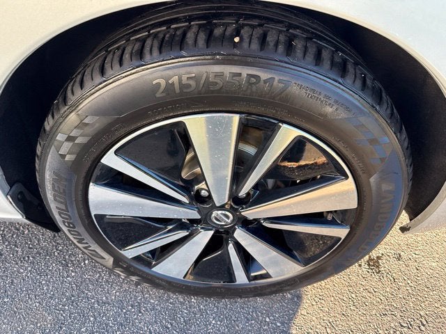 2022 Nissan Altima SV FWD
