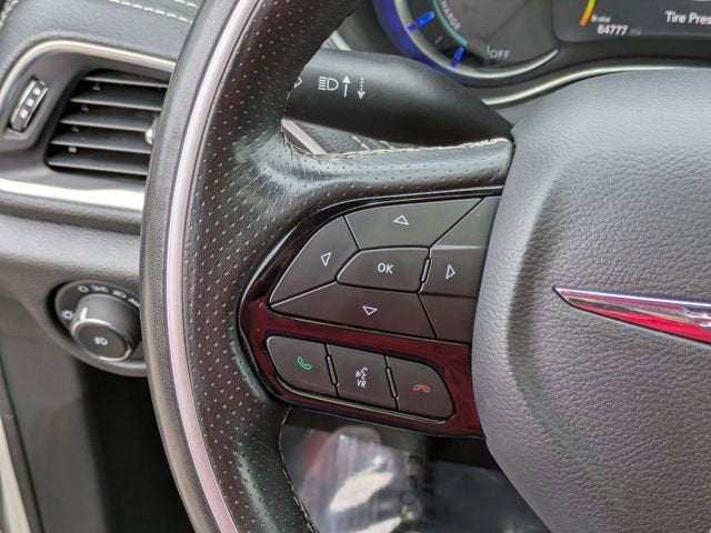 2020 Chrysler Pacifica Hybrid Limited