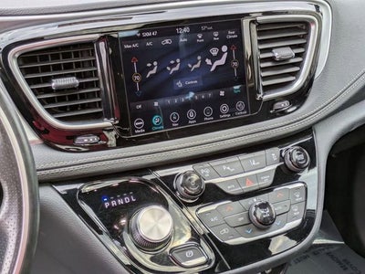 2020 Chrysler Pacifica Hybrid Limited