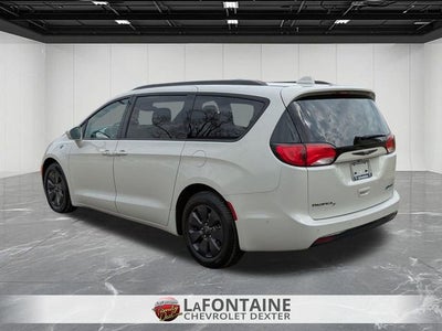 2020 Chrysler Pacifica Hybrid Limited