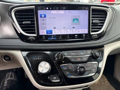 2023 Chrysler Pacifica Touring L AWD