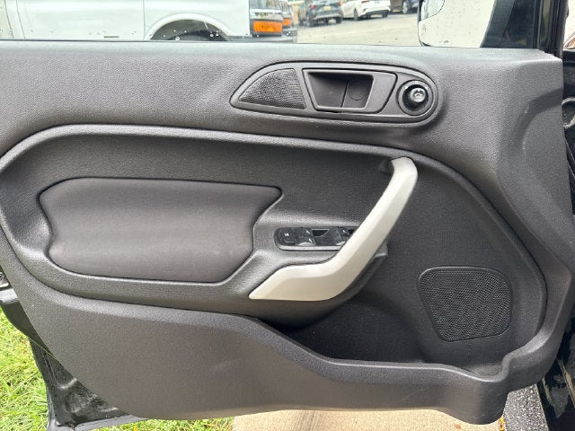 2013 Ford Fiesta SE