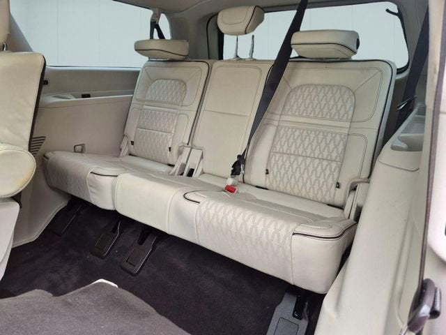 2022 Lincoln Navigator Black Label L