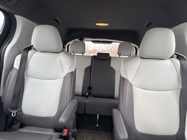 2022 Toyota Sienna XSE