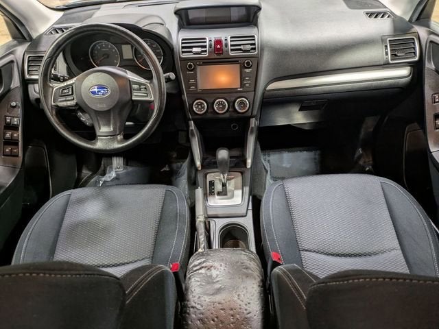 2016 Subaru Forester 2.5i