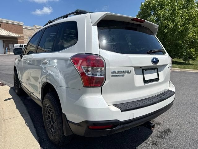 2016 Subaru Forester 2.5i Touring