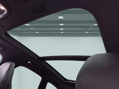 2018 Volvo XC60 Hybrid T8 R-Design
