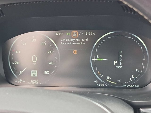 2018 Volvo XC60 Hybrid T8 R-Design
