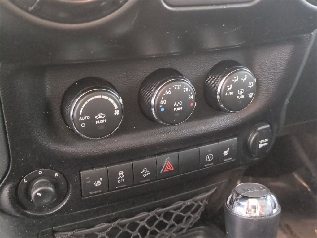 2017 Jeep Wrangler Unlimited Smoky Mountain 4x4