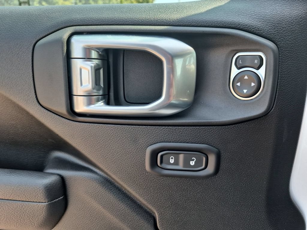 2024 Jeep Wrangler 2-Door Rubicon 4x4