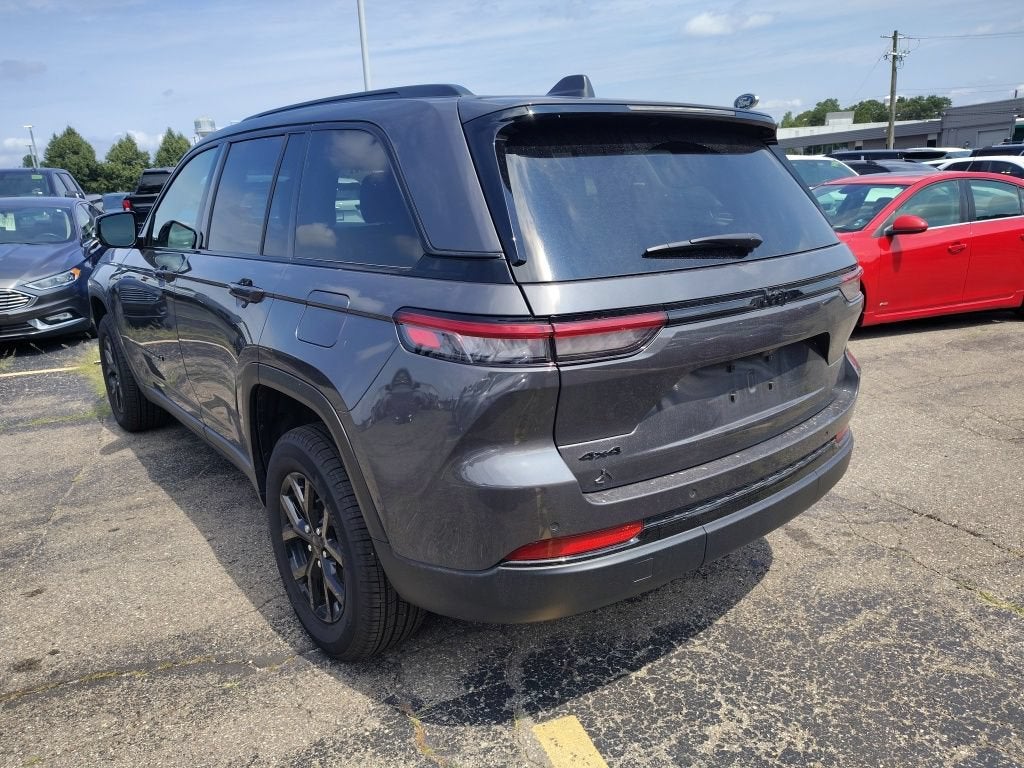 2025 Jeep Grand Cherokee Altitude X 4x4
