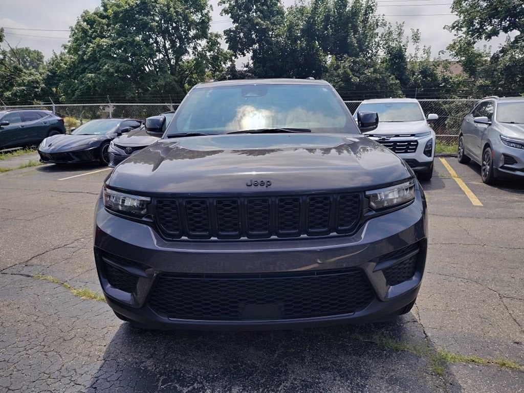 2025 Jeep Grand Cherokee Altitude X 4x4