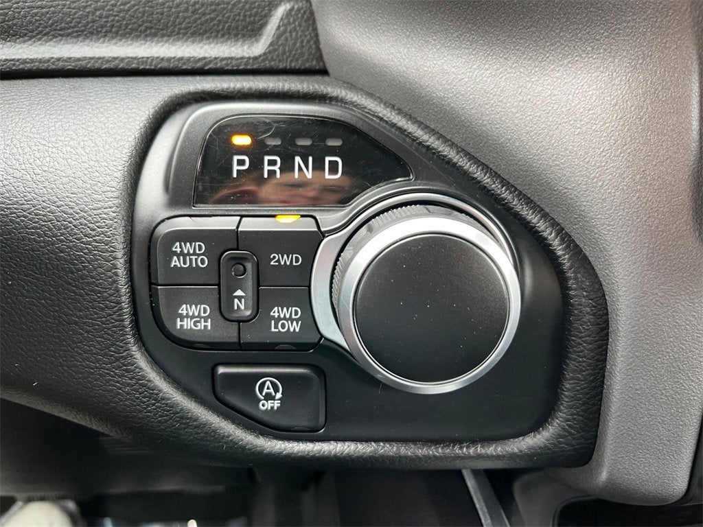 2021 RAM 1500 Big Horn Crew Cab 4x4 5'7" Box